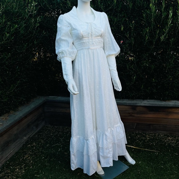 Vintage White Eyelet Gunne Sax Dress by Jessica - Picture 1 of 11